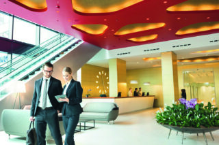 Hotel-RIU-Plaza-Seminarstandort-Berlin-Lobby